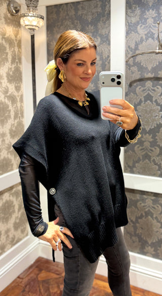 Linda-Poncho-Black
