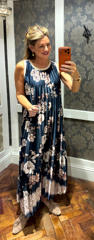 Minuit Garden Maxi Dress