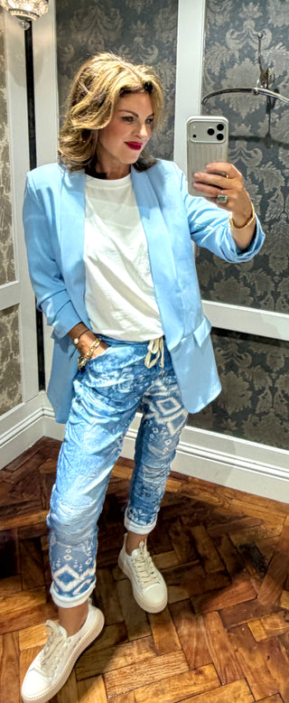 Magic Pants Distressed soft denim look - blue