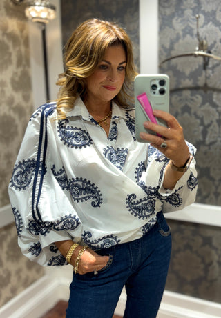 Freda Embroidery Blouse - White/Navy