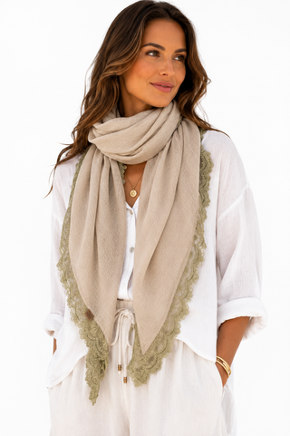 Scarf/Shawl Beige Green Trim