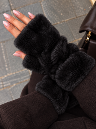 Teddy Fingerless Fur glove -Black