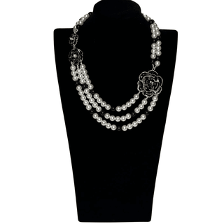 Flower -Pearl Necklace