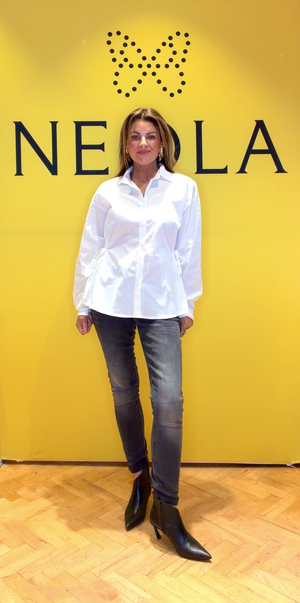 Ali Shirt With Side Tie - White